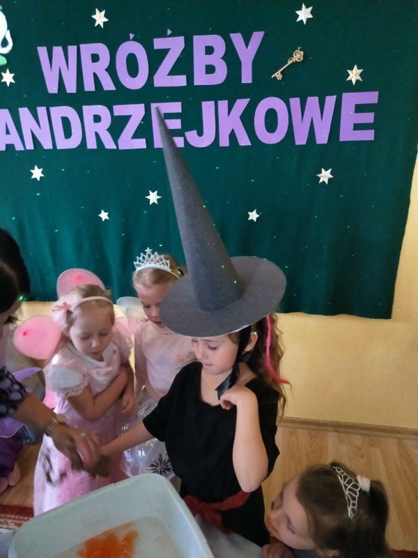 Wróż Andrzeju czarodzieju- wszystkich dzieci dobrodzieju