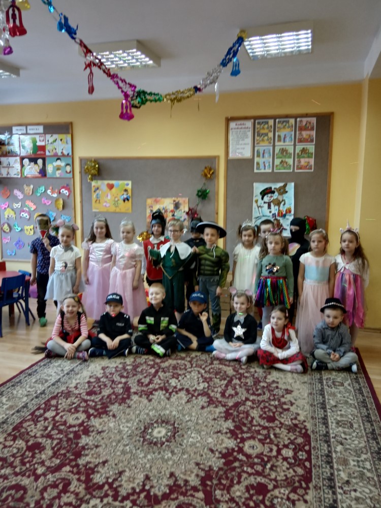 Zabawa karnawałowa